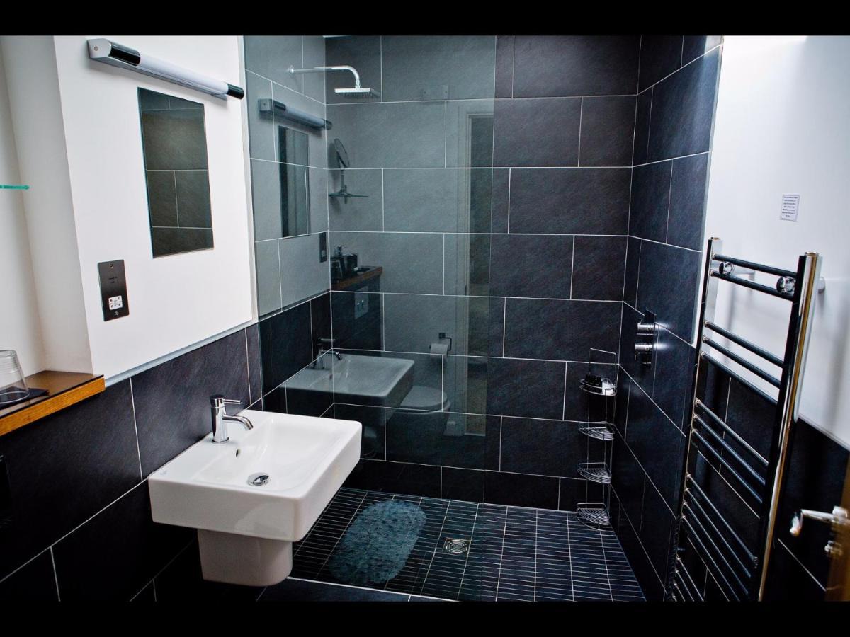 The Cedars Guest house Bathford